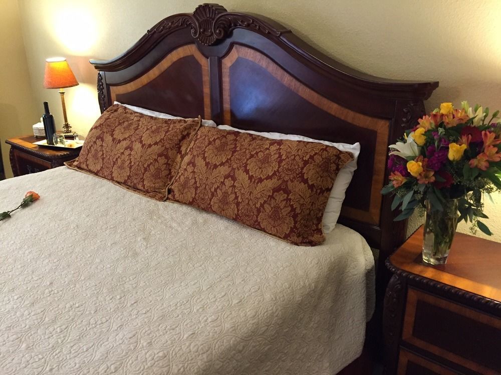 Square Inn Wimberley Εξωτερικό φωτογραφία