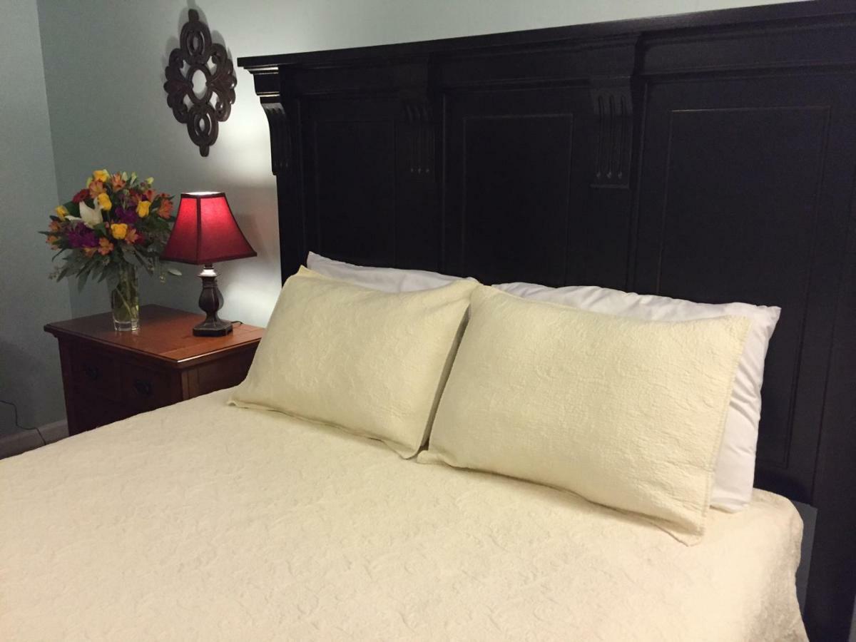 Square Inn Wimberley Εξωτερικό φωτογραφία