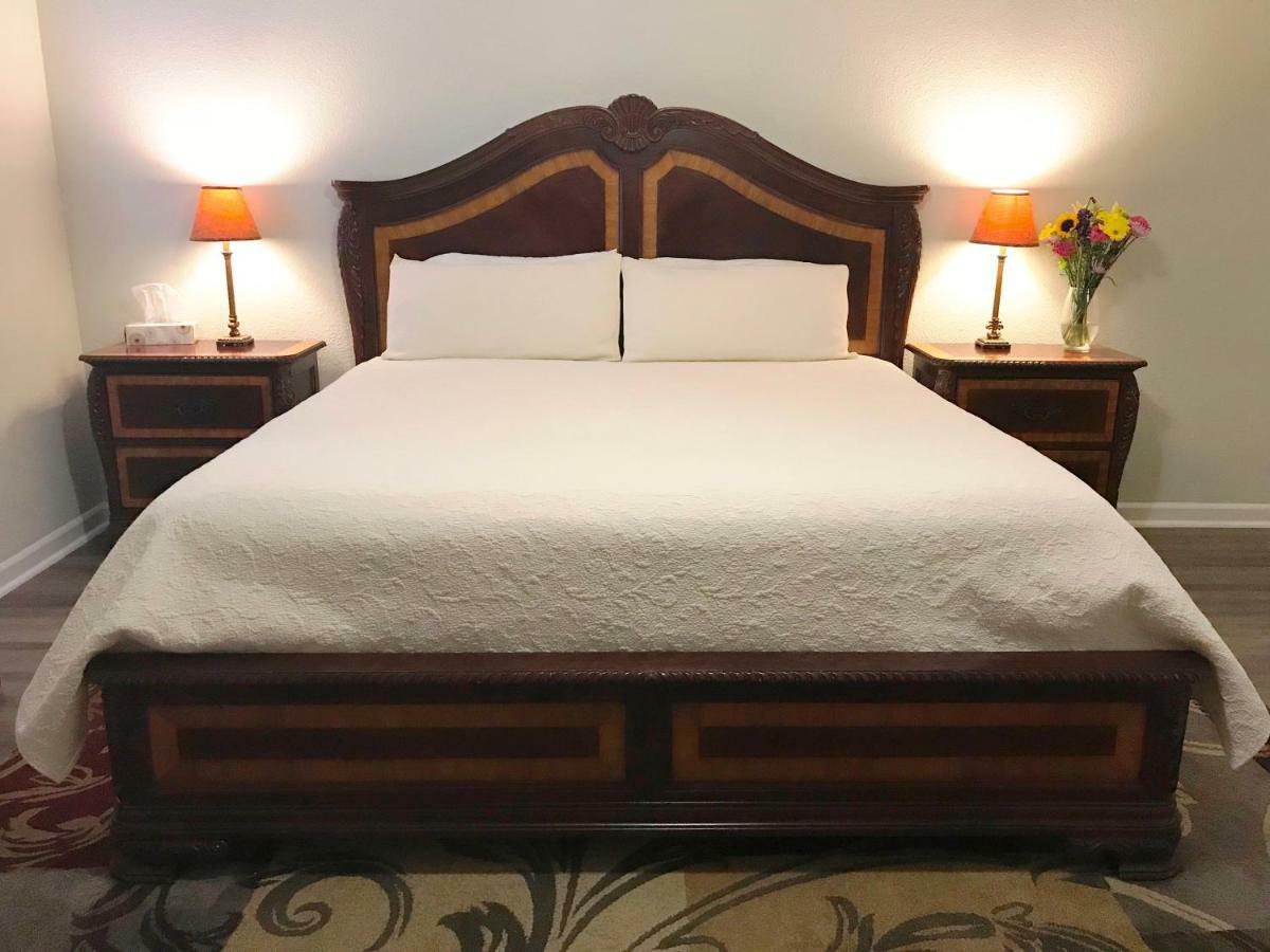 Square Inn Wimberley Εξωτερικό φωτογραφία